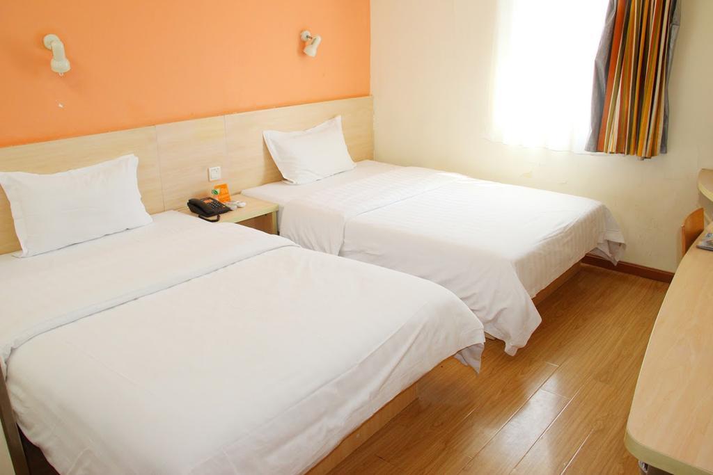 7Days Inn Dalian Gangwan Square Station Port Esterno foto