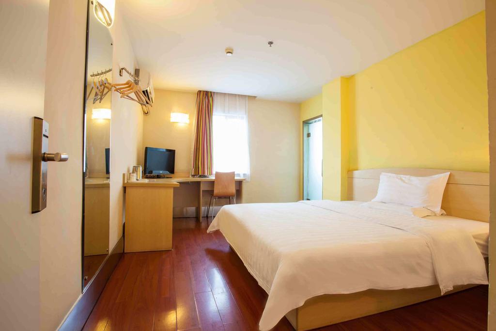 7Days Inn Dalian Gangwan Square Station Port Esterno foto
